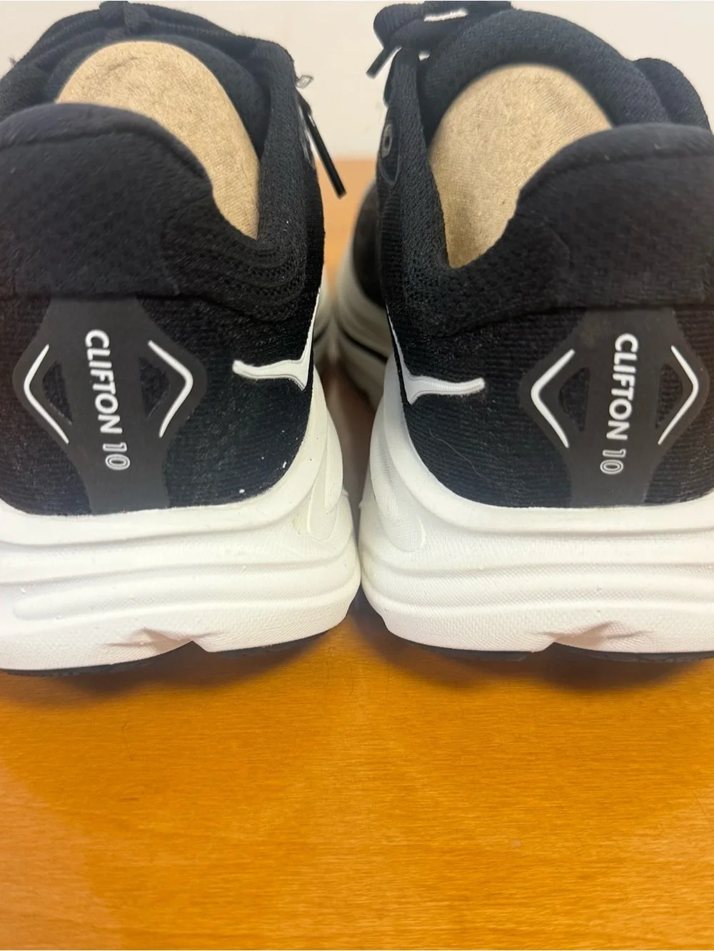 Hoka clifton 10